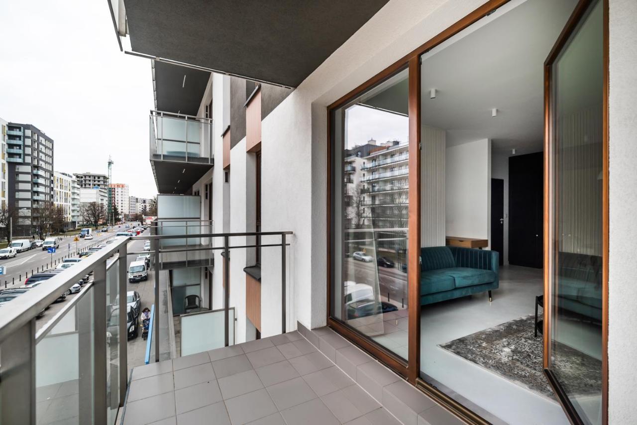 Wola Artistic Designer Apartment Варшава Екстер'єр фото